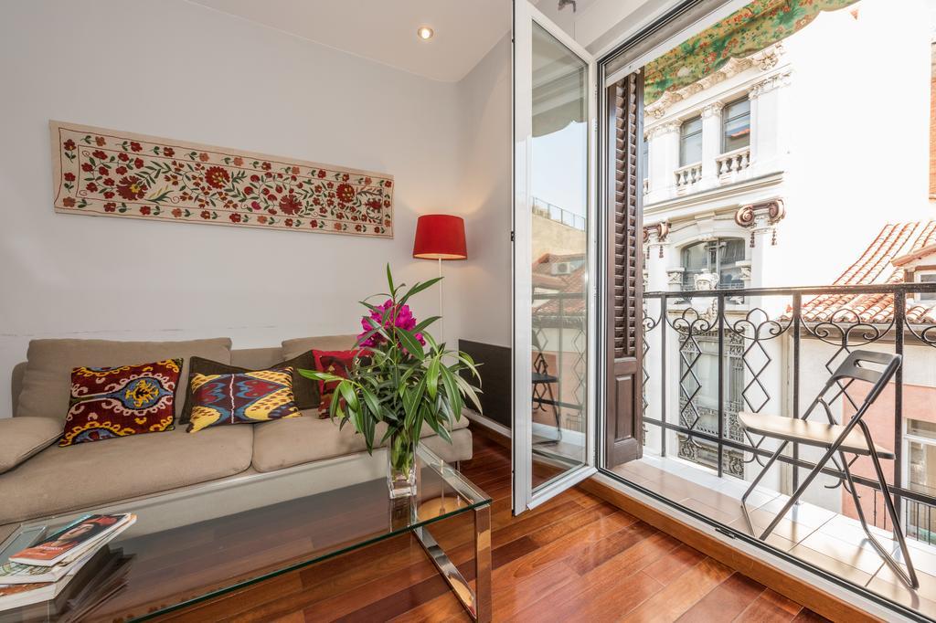 Principe Santa Ana Madrid Centro Apartment ภายนอก รูปภาพ
