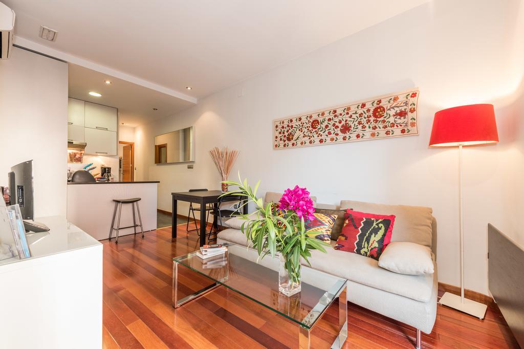 Principe Santa Ana Madrid Centro Apartment ภายนอก รูปภาพ