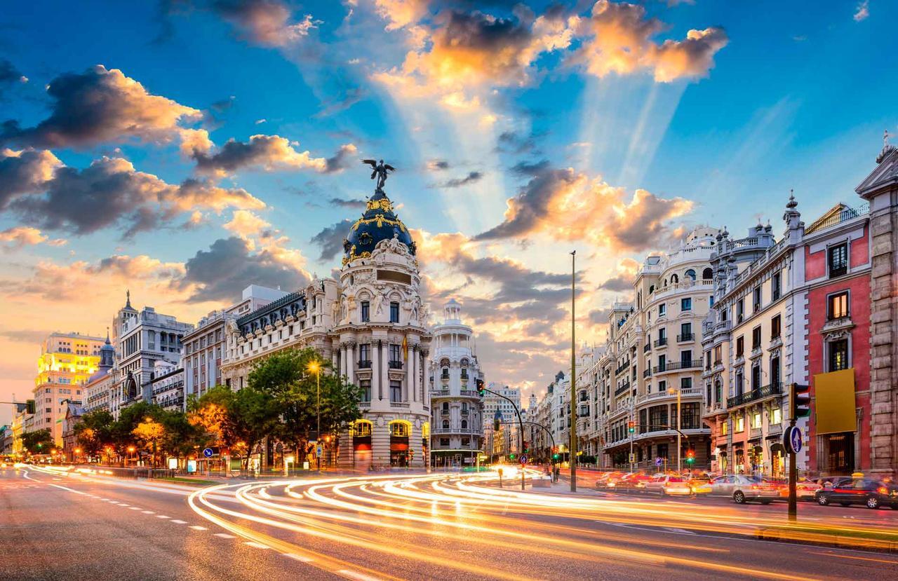 Principe Santa Ana Madrid Centro Apartment ภายนอก รูปภาพ